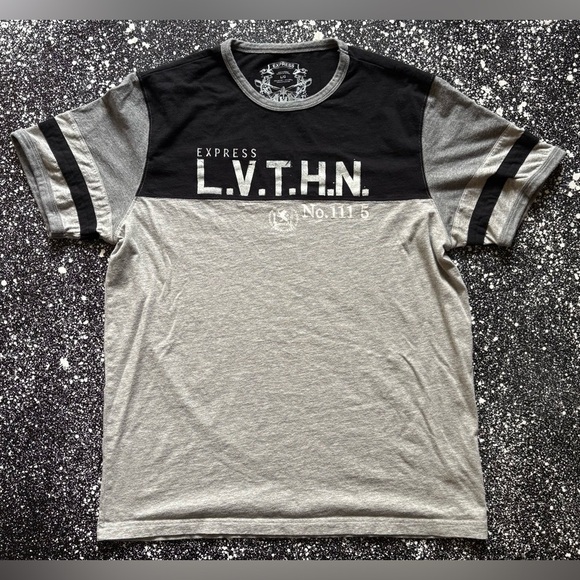 EXPRESS Men’s T-Shirt Size Large - Picture 1 of 3